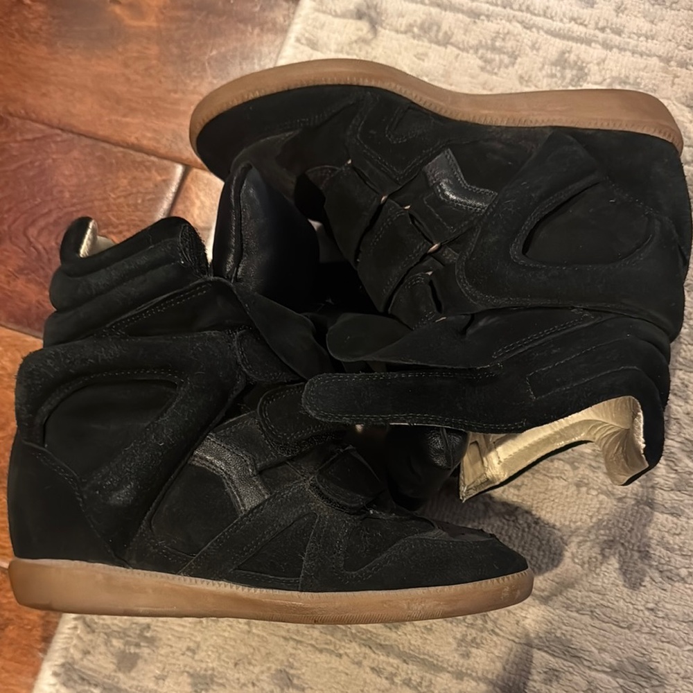 Black Isabel Marat sneakers with a hidden heel